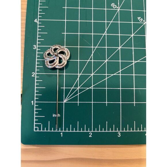 Monet Signed Vintage Hat Scarf Pin Flower Silver tone Floral Delicate NWT - Picture 6 of 6